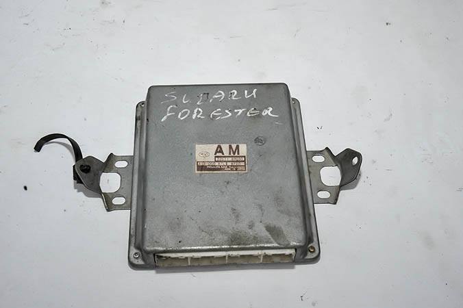 5 SERİSİ ÇIKMA PARÇA MOTOR BEYNİ.JPG